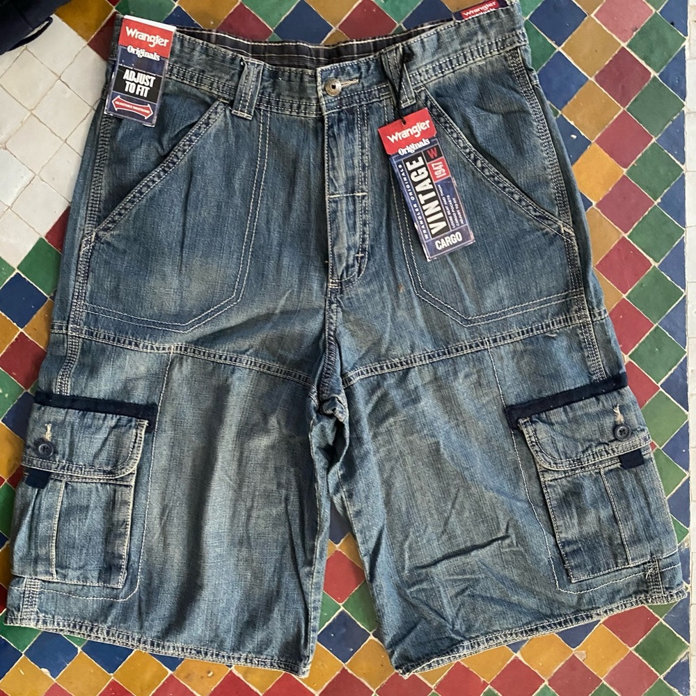NWT wrangler shorts